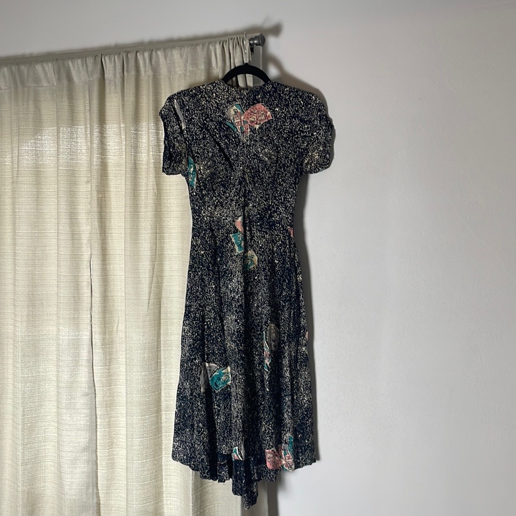 As-Is Adorable Vintage 1940’s Navy Blue Dress With Speckles And Castle Scenes